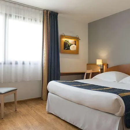 Ogcity Alteora Poitiers Futuroscope Hotel