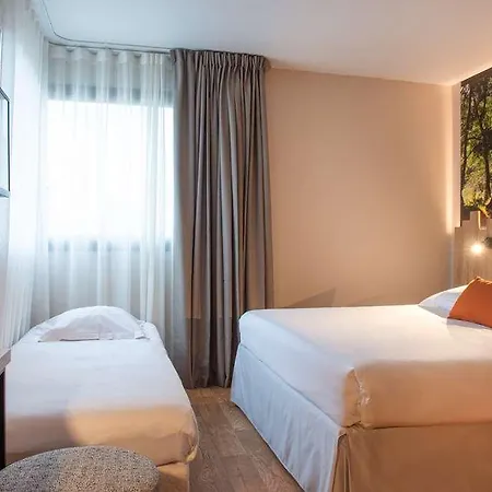 Ogcity Alteora Poitiers Futuroscope Hotel *