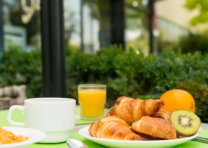 Hotel Ogcity Alteora Poitiers Futuroscope